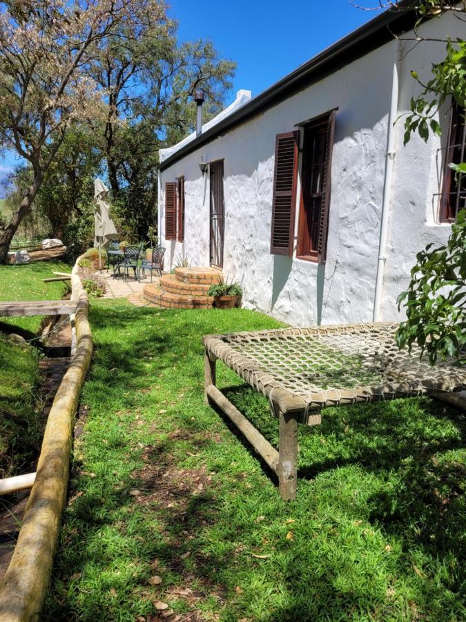 Beaumont Family Wines Villa Botrivier Exterior photo